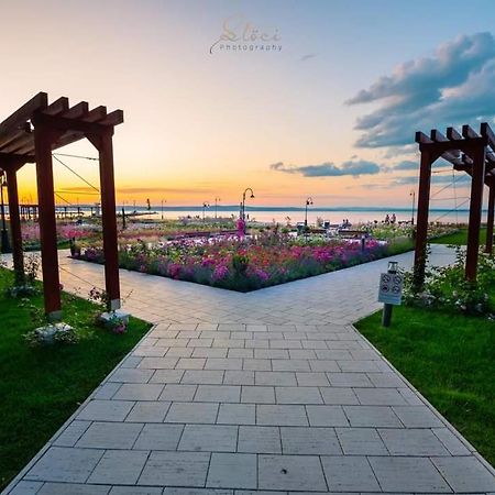 Best Silver Apartman Siófok Esterno foto